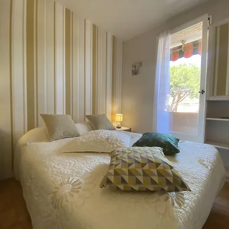 Sm030-22 Maxime Centre 2 Pieces 4 Couchages * Σαιντ-Μαξίμ