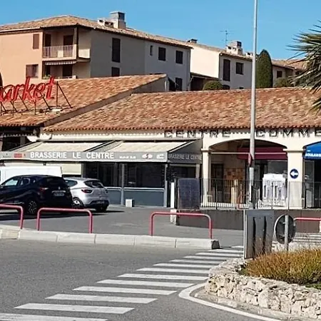 Sm030-22 Maxime Centre 2 Pieces 4 Couchages *